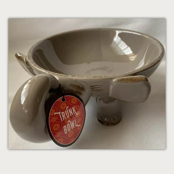 Home Essentials Other - Home Essentials Elephant Trunk Bowl Dish Brand New